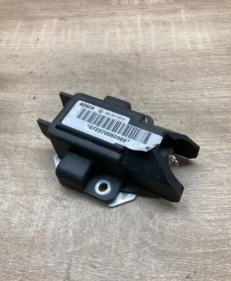 Volkswagen PASSAT B5 ESP acceleration yaw rate sensor 4B0907637A