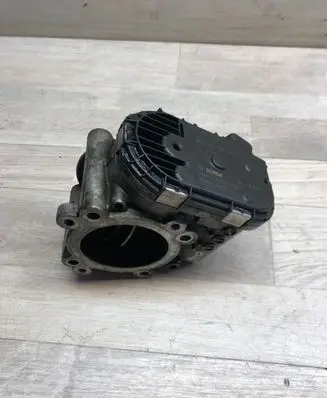 Mercedes-Benz R W251 Throttle valve A6420900270 0034