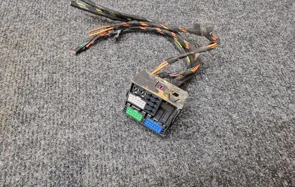 Audi A3 S3 8V Sound system wiring loom 8X0035444