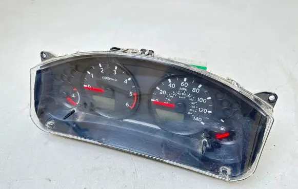 Nissan Navara D40 Speedometer (instrument cluster) VP5FF10890AD 1035709 NMF607Y3S
