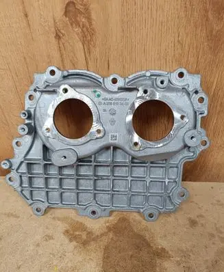 Mercedes-Benz GLS X167 Timing belt guard (cover) A2560103602