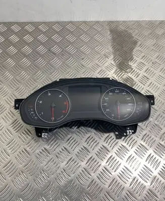 Audi A6 C7 Speedometer (instrument cluster) 4G8920950G