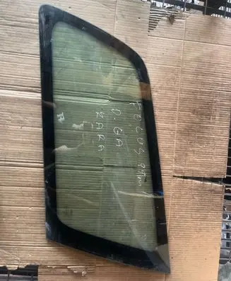 Ford Focus Rear side window