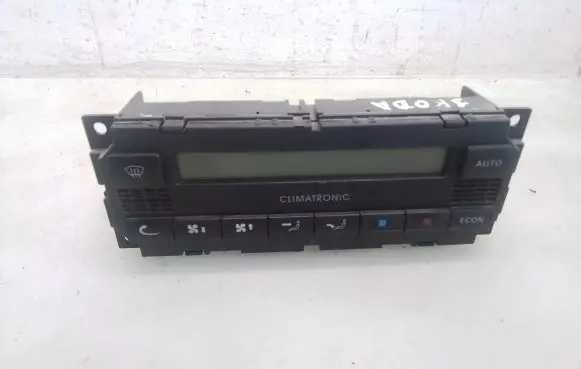 Skoda Octavia Mk1 (1U) Climate control unit