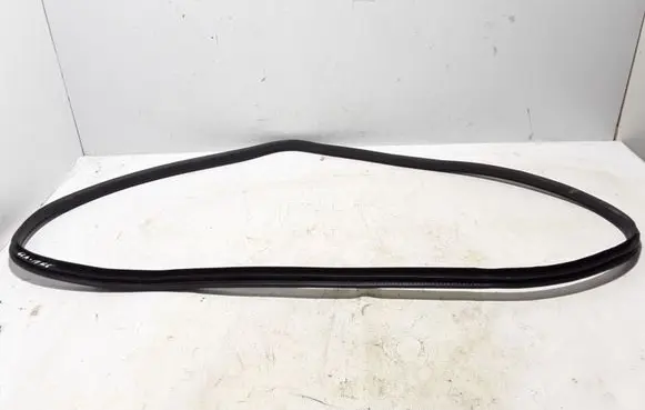 Mercedes-Benz GLA W156 X156 Rear door rubber seal (on body) A0997270300