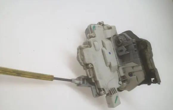 Audi Q5 SQ5 Front door lock 8J2837015A