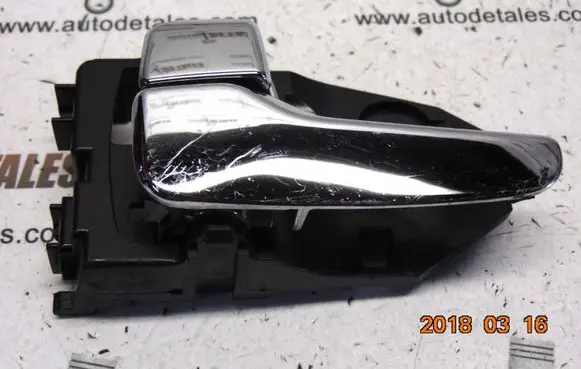 Mitsubishi Outlander Rear door interior handle