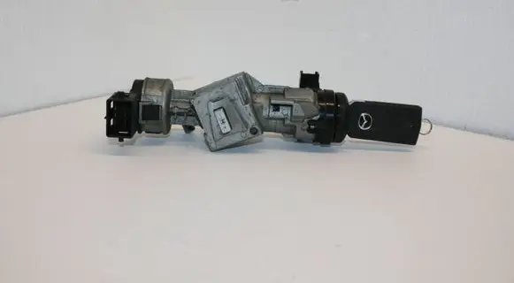 Mazda 3 II Ignition lock 3M513F880AE C23666938B X1T26471A