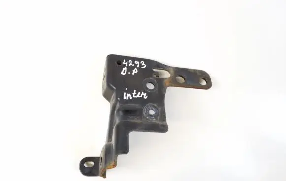 Headlight/headlamp mounting bracket