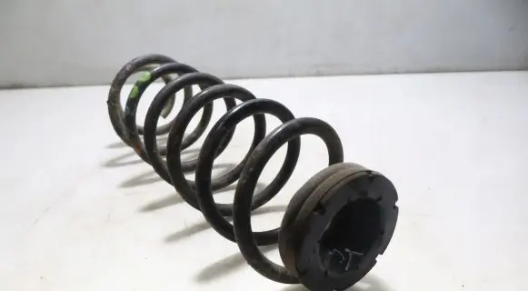 Skoda Fabia Mk3 (NJ) Coil spring/strut mount 