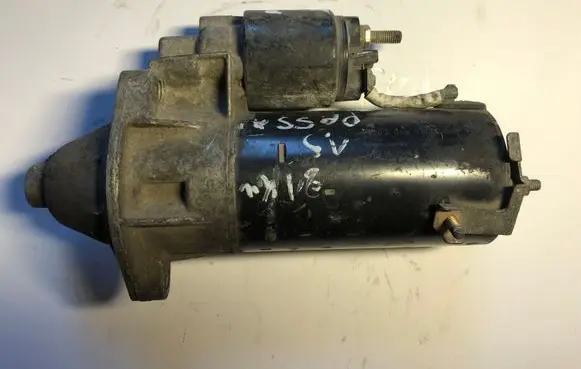Volkswagen PASSAT B5 Starter motor 068911024C 0001110122