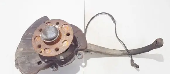 Mercedes-Benz S W220 Front wheel hub