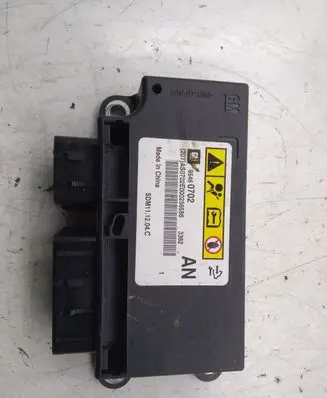 Chevrolet Captiva Airbag control unit/module 95460702