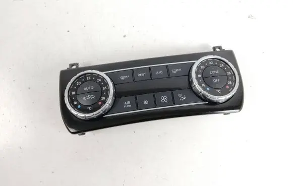 Mercedes-Benz CLS C218 AMG Climate control unit A2049003903