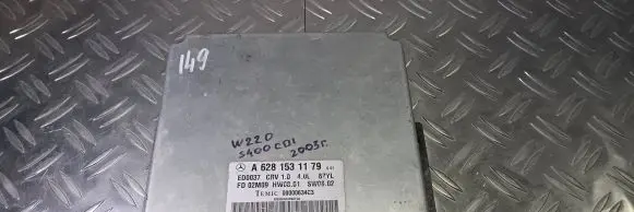 Mercedes-Benz S W220 Engine control unit/module A6281531179