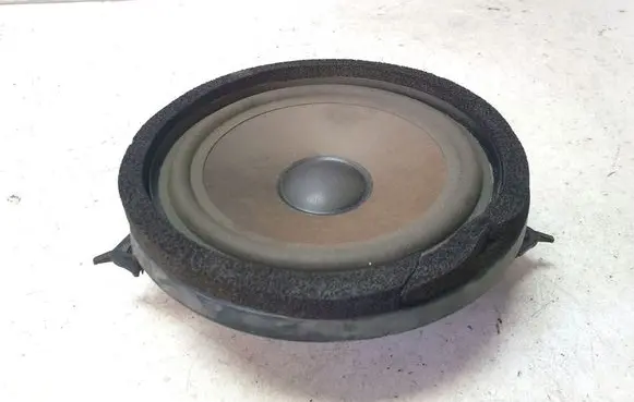 Volvo S70 V70 V70 XC Front door speaker 3533620