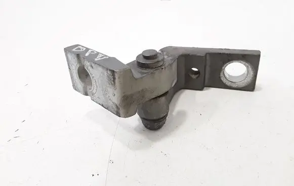 Volkswagen PASSAT B5.5 Front door upper hinge