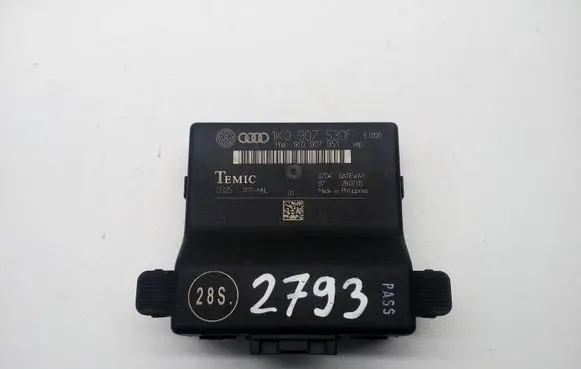 Volkswagen Touran I Gateway control module 1K0907530F 1K0907951