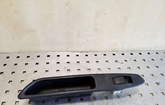 Subaru Forester SG Electric window control switch