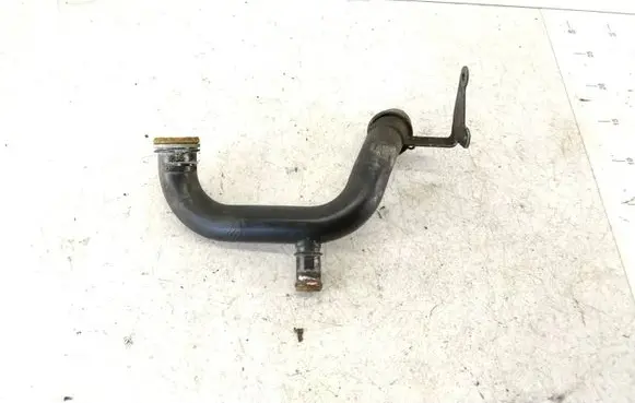 Volkswagen Touareg I Engine coolant pipe/hose 059121071BF
