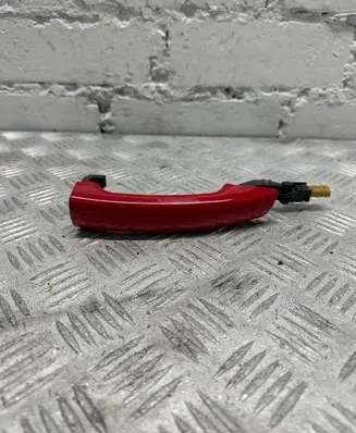 Audi A3 S3 8V Front door exterior handle 8V0837206