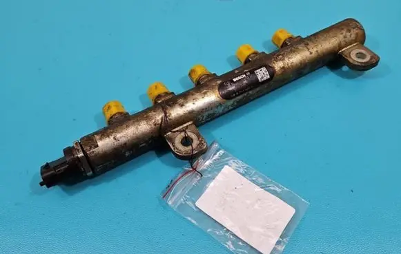 Opel Astra H Fuel main line pipe 0445214095 IMPRK1423057