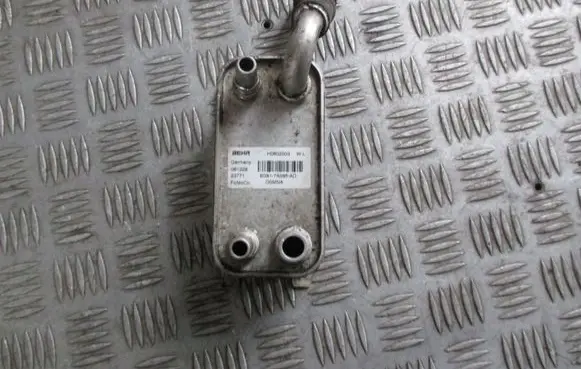 Volvo S80 Engine oil radiator 6G917A095AD