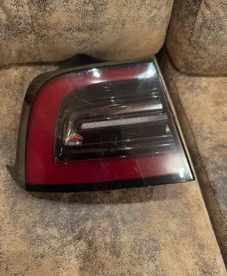 Tesla Model 3 Rear/tail lights 150208600D
