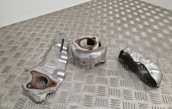 Nissan Qashqai+2 Exhaust heat shield 140133244R
