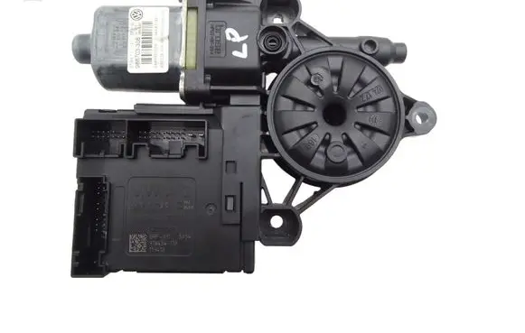 Volkswagen PASSAT B7 Front door window regulator motor 3C0959792C 3A959702A