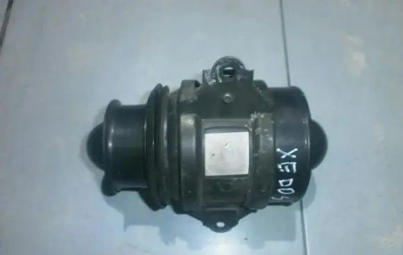 Mazda Xedos 6 Mass air flow meter 1972000060 Je5013215