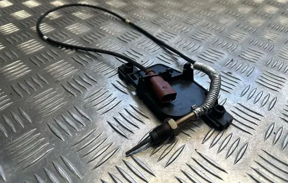 Cupra Formentor Exhaust gas temperature sensor 05E906088D