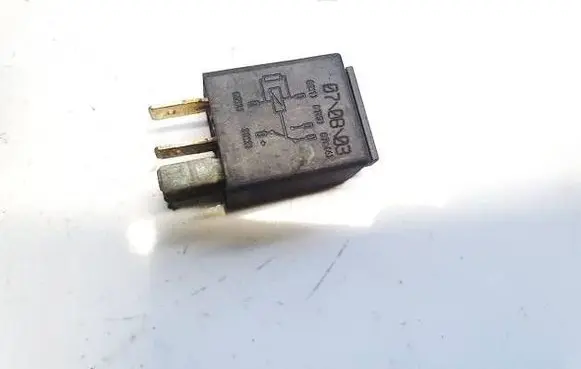 Audi A3 S3 8P Other relay 8Z0951253 395