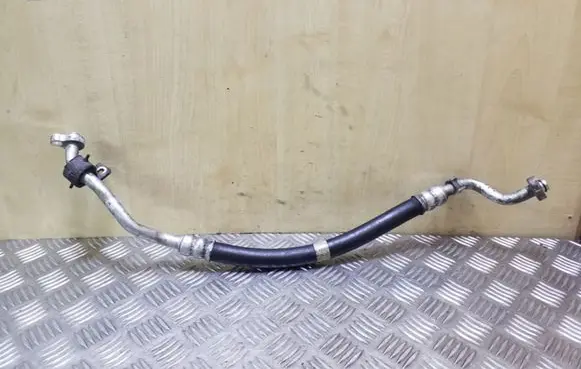 Mazda 3 I Air conditioning (A/C) pipe/hose