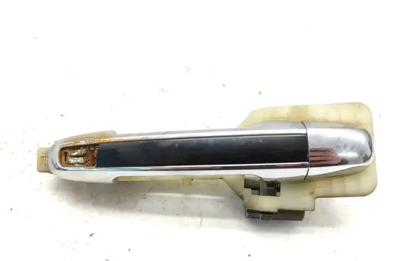 Hyundai Sonata Front door exterior handle