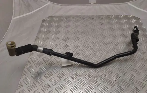 Ford Mustang VI Engine coolant pipe/hose FR3318K582AC FR3318580