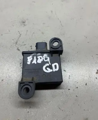 Volkswagen Touareg II Tire pressure sensor 7PP907283