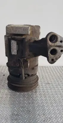Toyota Avensis Verso Air conditioning (A/C) compressor (pump) 4472204231 HFC134A