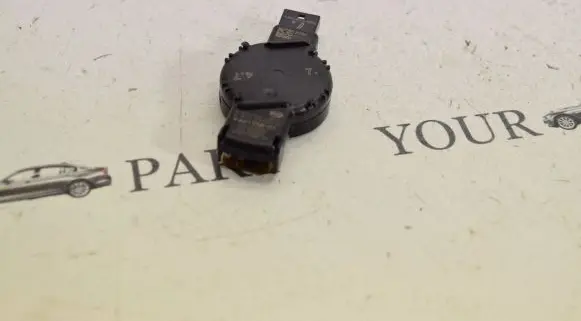 BMW X1 F48 F49 Rain sensor 9861558