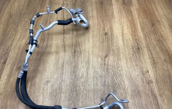 Mercedes-Benz GLC X253 C253 Engine coolant pipe/hose A2138302602 ZGS001 19559237