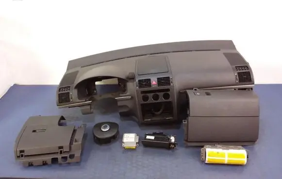 Volkswagen Touran I Dashboard 