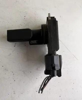 Toyota RAV 4 (XA20) Mass air flow meter 2220427010 AFH70M23