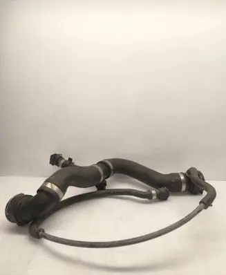 Engine coolant pipe/hose