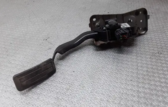 Land Rover Range Rover Sport L320 Accelerator throttle pedal SLC500021