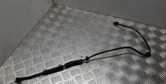 Land Rover Range Rover Velar Engine coolant pipe/hose HK838276BF