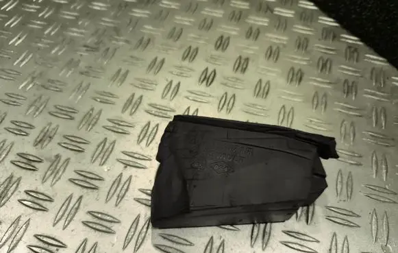 Fender foam support/seal