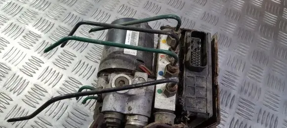 Renault Megane I ABS Pump 7700832771e