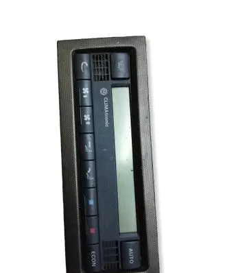 Volkswagen Golf IV Air conditioner control unit module 6013966