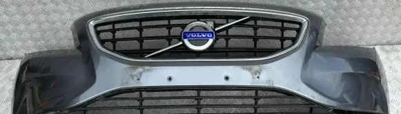 Volvo V40 Front bumper VOLVOV40II2