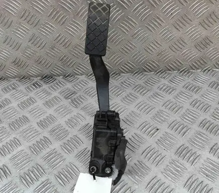 Volkswagen Transporter - Caravelle T6 Accelerator throttle pedal 7E1721503C